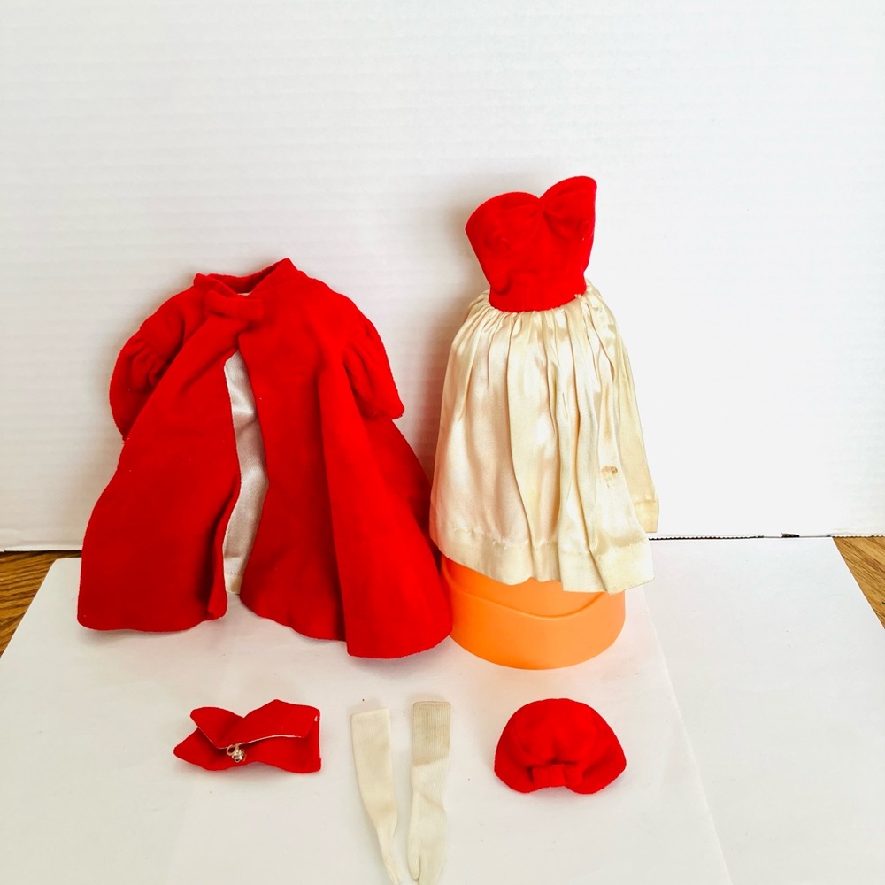 Barbie 1962 Red Flare Coat Dress Hat Purse Gloves Read Dress Stained #939 - Picture 2 of 11